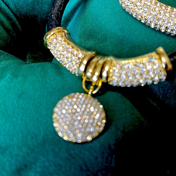 Joan Boyce Bracelet Set. White Crystals. For Small Wrist. - Picture 2 of 8